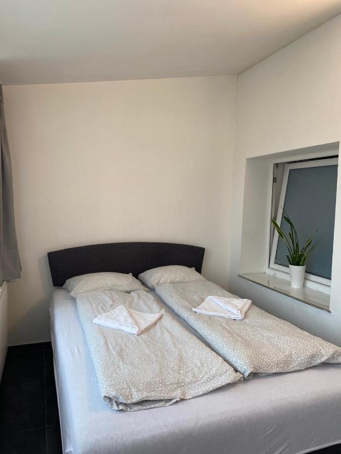 פראג 3 Apartments In 1 Location מראה חיצוני תמונה